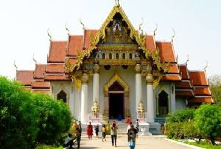 Thai Monastery Trip Packages